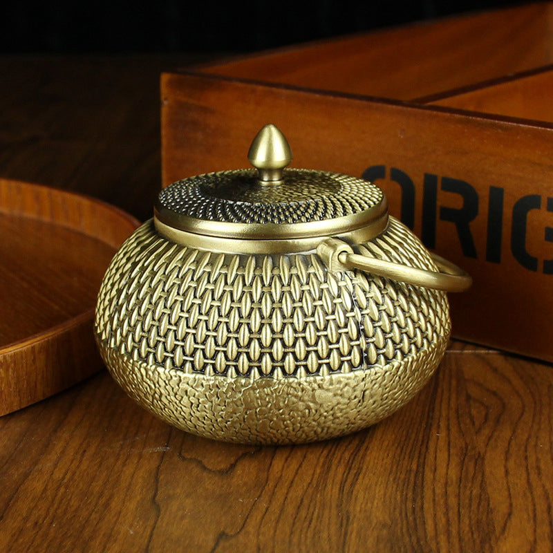 Brass Teapot Carrying Beam Woven Kettle can also be used as an office art ornament.