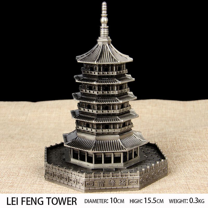 Leifeng Tower---the blessings of Buddha