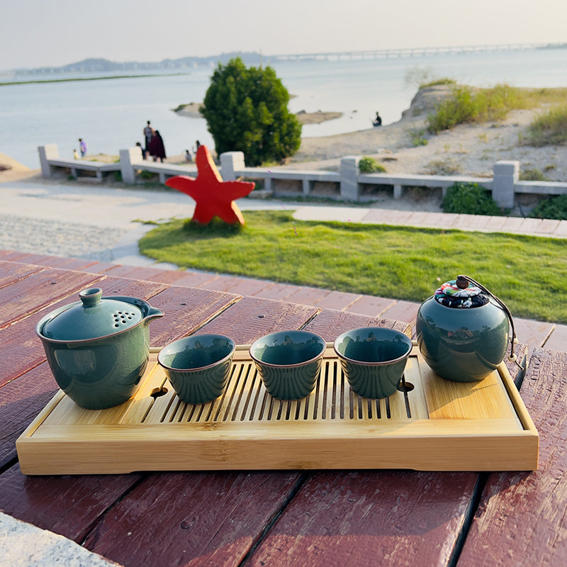 The Royal Green Teacups Set