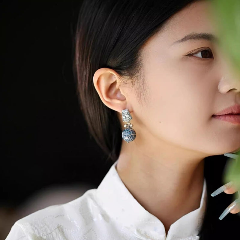 Retro blue earrings made of lacquer