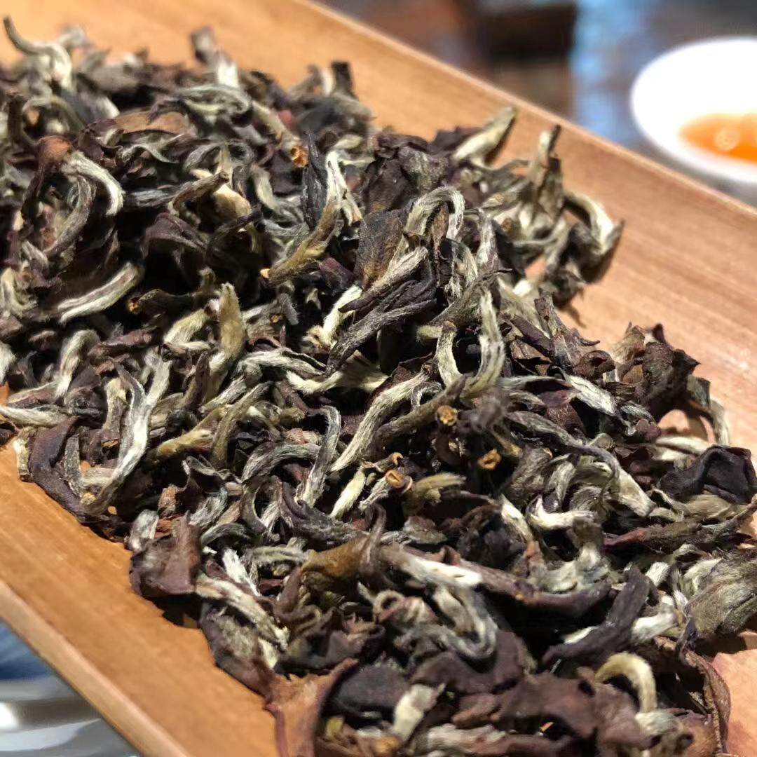 China Famous Oolong Tea —Oriental Beauty—Hot selling