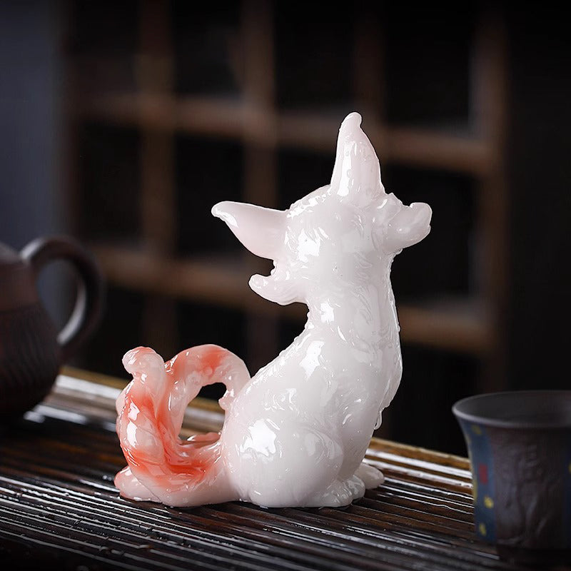 The color-changing tea pet in the shape of a Nine-Tailed Spiritual Fox