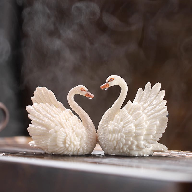 Chinese Style Swan Color-changing Tea Pet