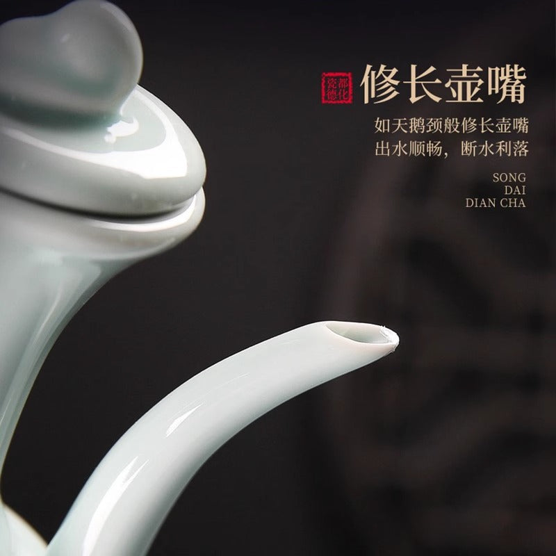 White porcelain ewer for imitating Song - style tea - whisking