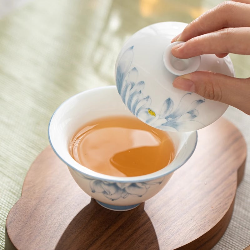 (Lotus Rhyme) White Porcelain Covered Bowl Set