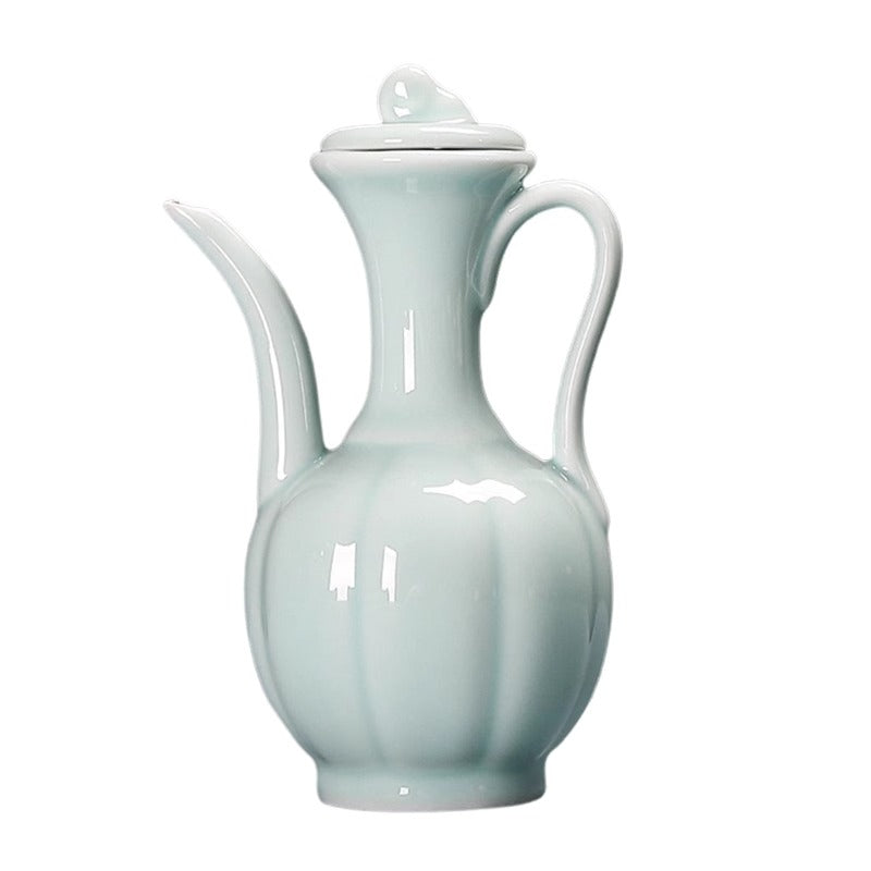White porcelain ewer for imitating Song - style tea - whisking