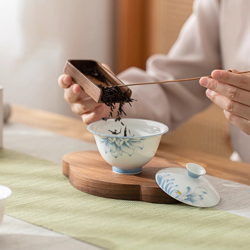 (Lotus Rhyme) White Porcelain Covered Bowl Set