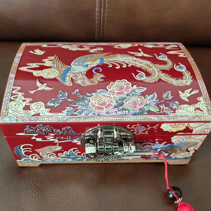 Jewelry box with the pattern of dragon and phoenix symbolizing auspiciousness