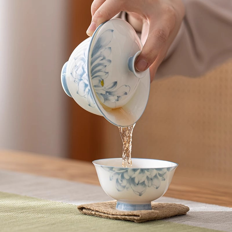 (Lotus Rhyme) White Porcelain Covered Bowl Set