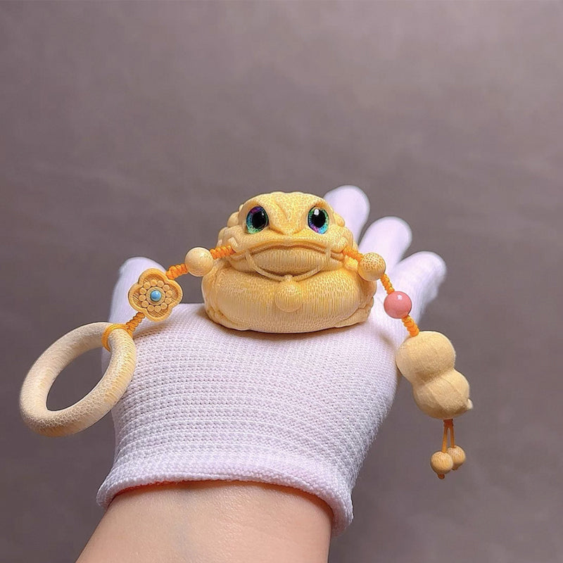 Handmade bamboo root golden toad
