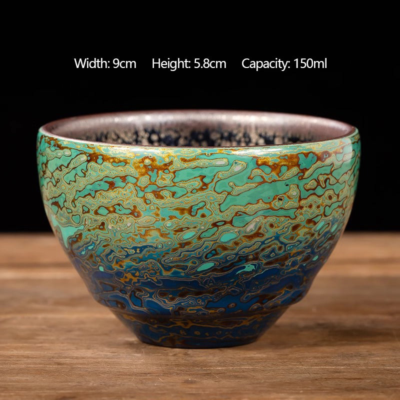 Tea cup of Jianzhan with Chinese lacquer