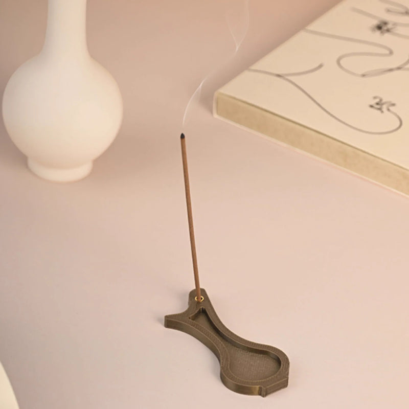 Natural Incense Sticks Evoking Memories of Hangzhou