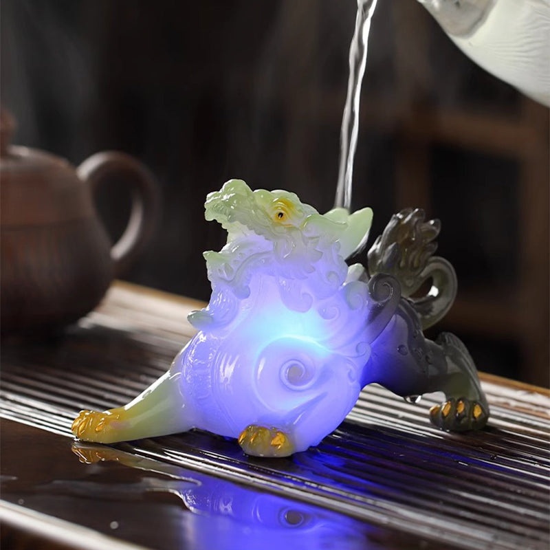 Color-changing and Glowing Tea Pet in the Shape of the Wealth-bringing Pixiu