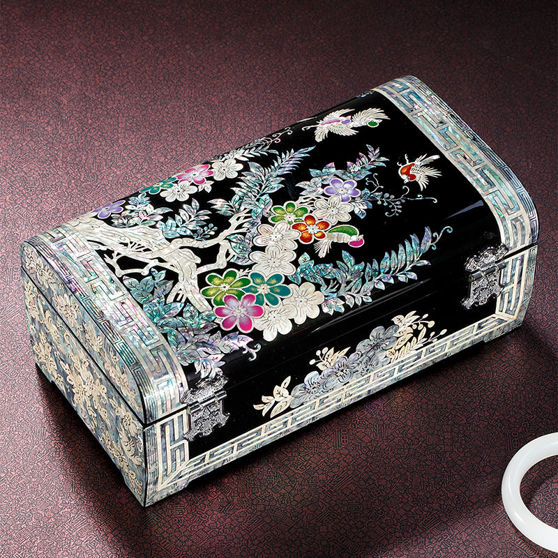 Jewelry Box with Birdsong and Floral Fragrance Pattern