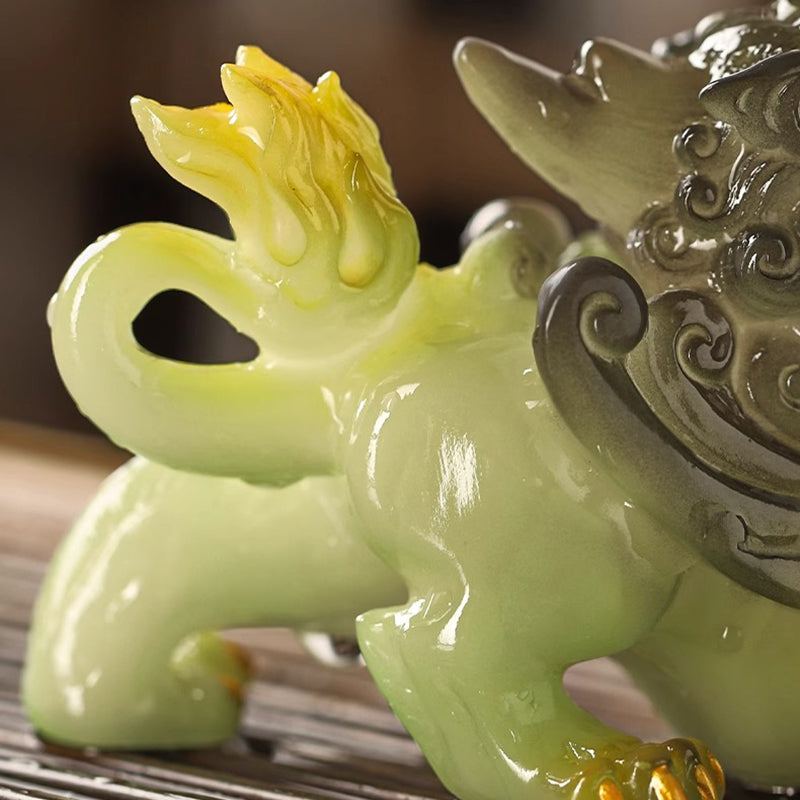 Color-changing and Glowing Tea Pet in the Shape of the Wealth-bringing Pixiu