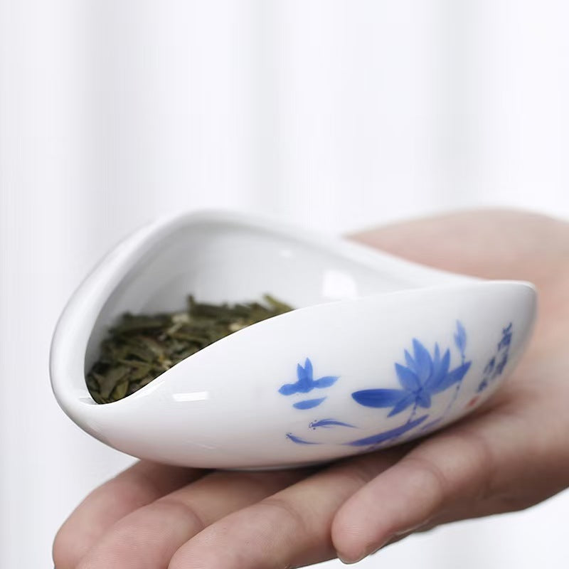 Cha Ze—tea tool to put tea inside tea cup