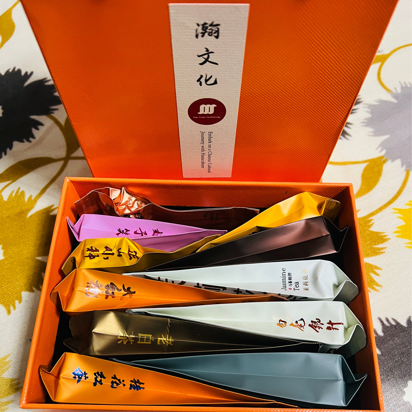 Hansculture Sample Tea for Tea Beginner to try different types of Chinese Famous Tea--12 types