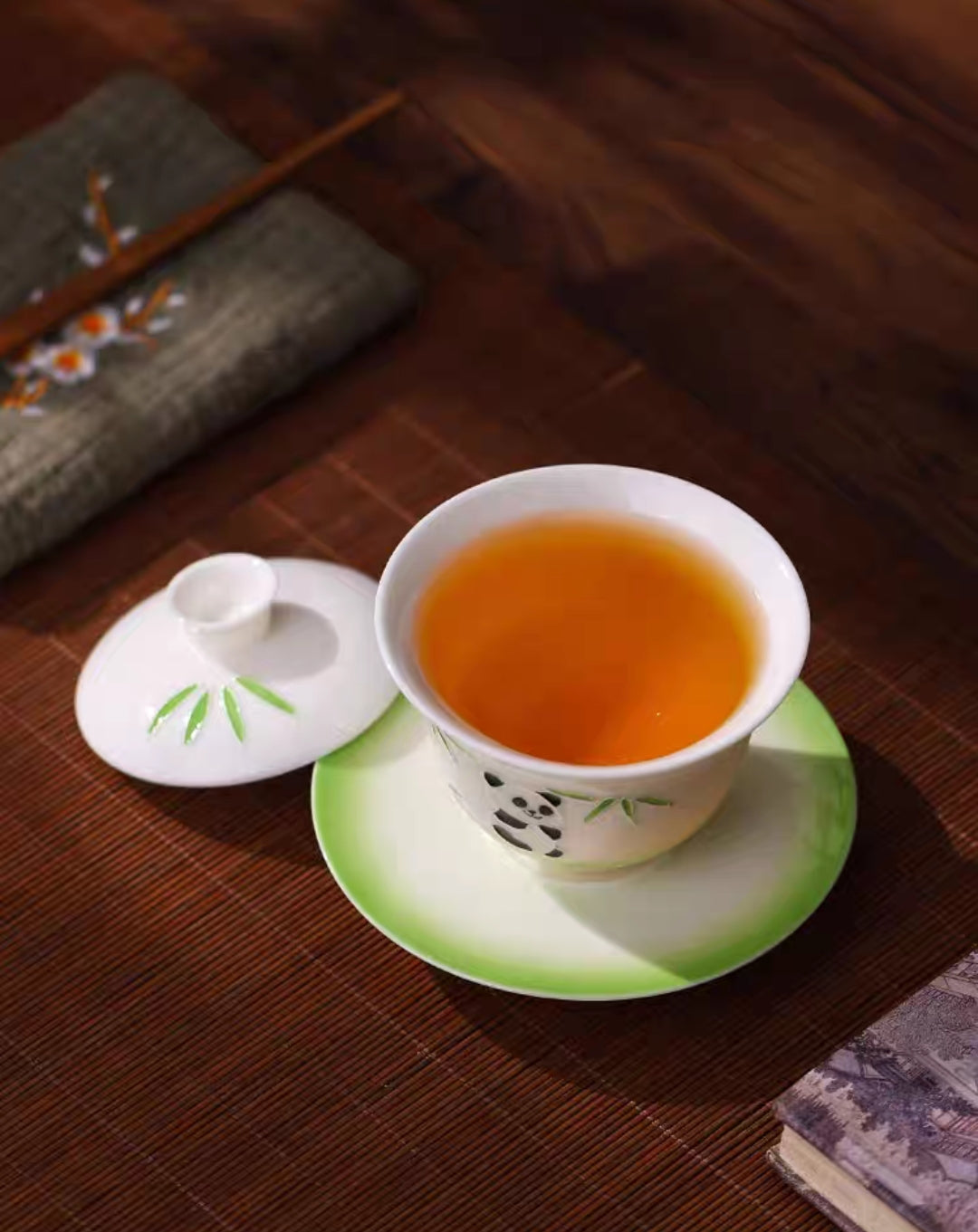 3D and Hand Painting Panda Patterns Gaiwan