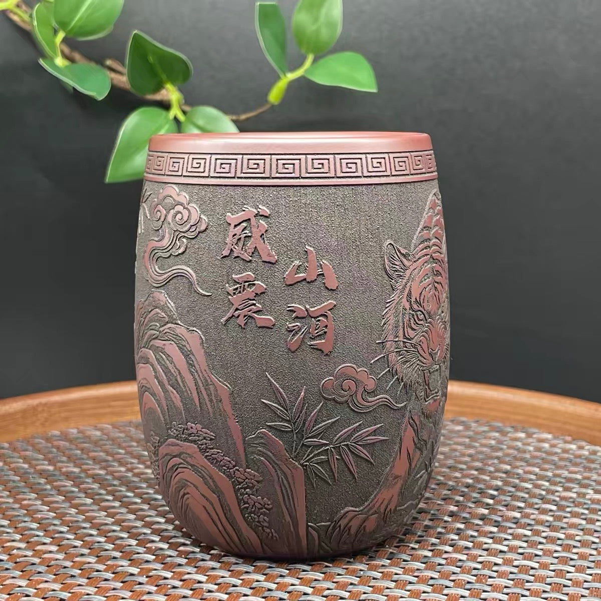 Yixing Raw Ore Shihong Clay Master Teacup, Fully Handmade Relief Tiger Zodiac Zisha Cup, 200CC Dragon Egg Kung Fu Tea Cup