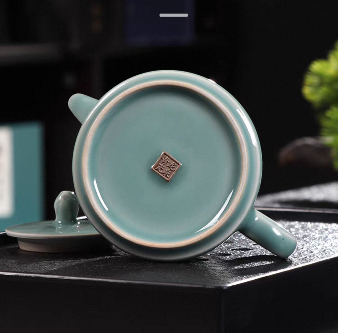 Longquan Celadon Teaset (Teapot +2 Cups)